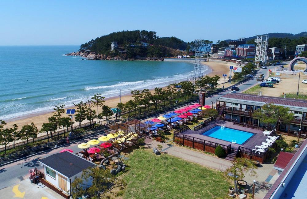 Hotel Mallipo Taean Buitenkant foto